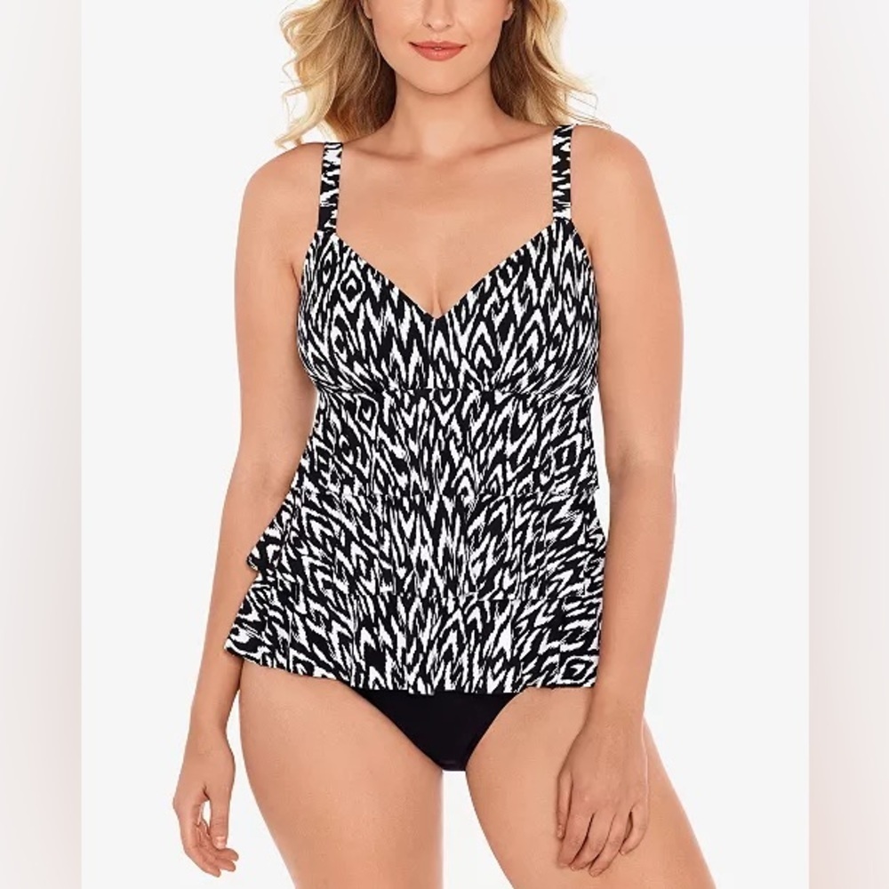 Swim Solutions Women's Size 8 Black Tiered One Piece Swimsuit |‎ NEW/NWT!!🖤✔️☀️